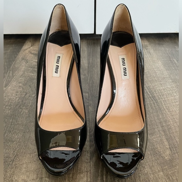 Miu Miu Patent Leather Pumps ♟️ - Picture 6 of 16